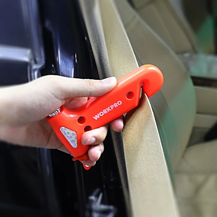 4-IN-1 EMERGANCY HAMMER TOOL